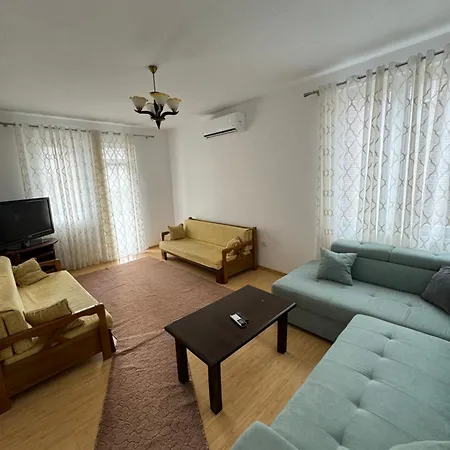 Spacious And Therapy Appartement